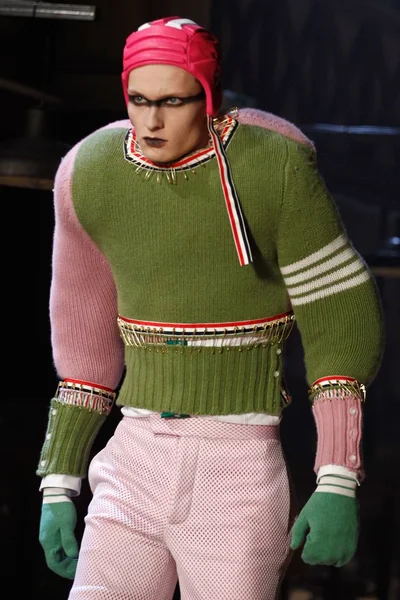 Look 101